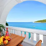 Villa Stonehouse